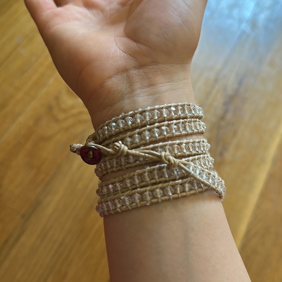 Wrap bracket - Picture 2 of 5